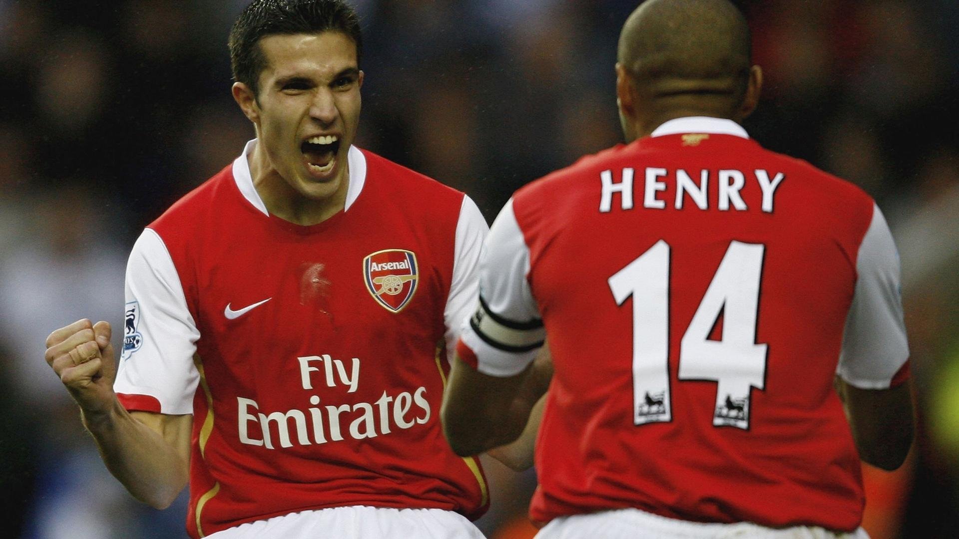 梅西德保罗罕见同框阿根廷球迷:老友记回归,梅西带领阿根廷球队